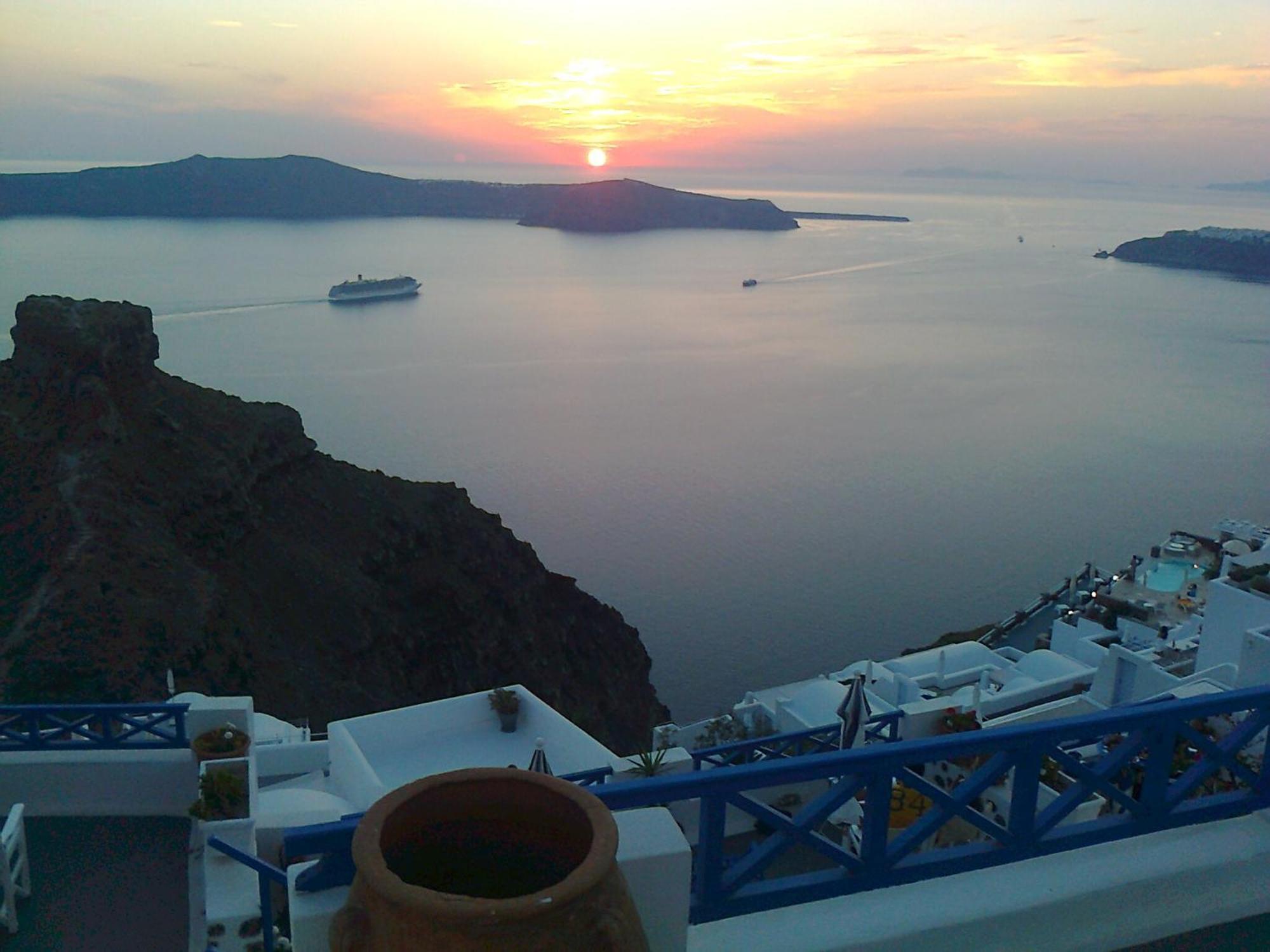 Апартаменти Annio Santorini Імеровіглі Номер фото